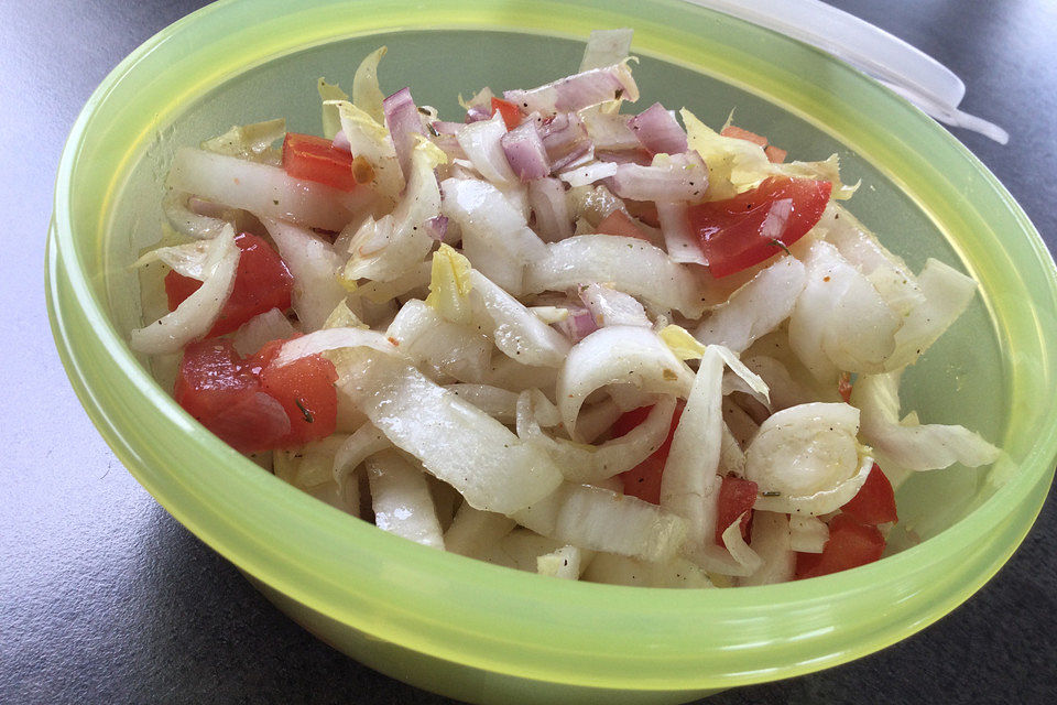 Chicoree - Tomaten - Salat