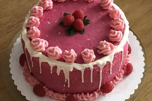 Himbeer - Mascarpone Torte von Gänseblume| Chefkoch Himbeer - Mascarpone Torte von Gänseblume| Chefkoch