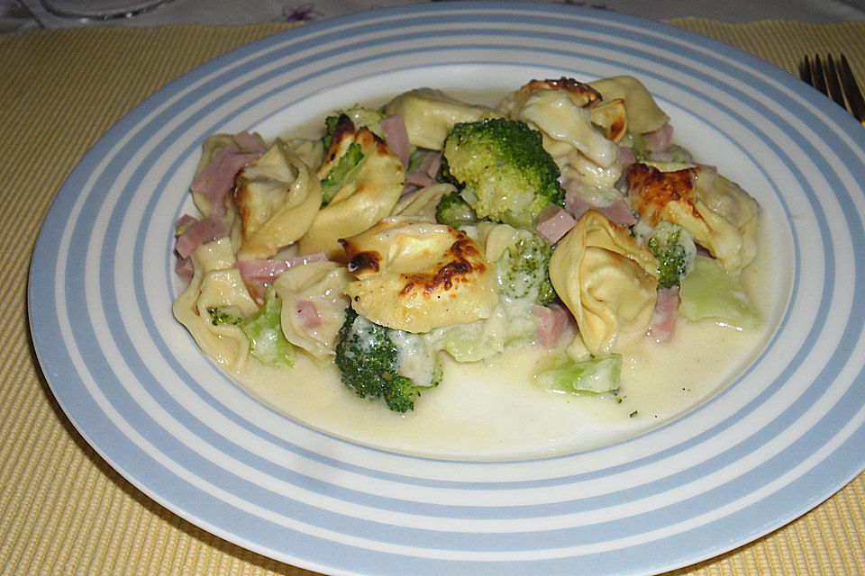 Tortellini - Brokkoli - Auflauf