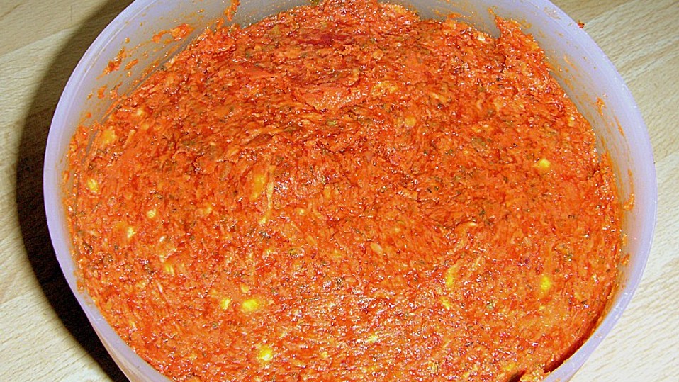 Würzige Tomatenbutter von mareikaeferchen