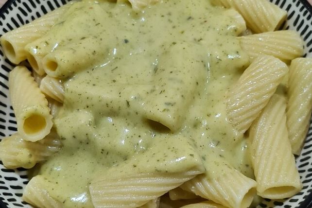 Zucchinisoße zu Pasta von gaertnerin| Chefkoch