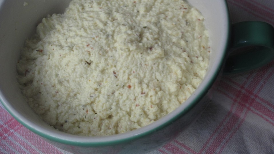 Ziegenfrischkäse selbst machen von Lophe