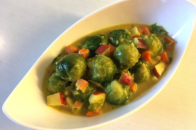 Rosenkohl in Apfel - Curry - Rahm| Chefkoch