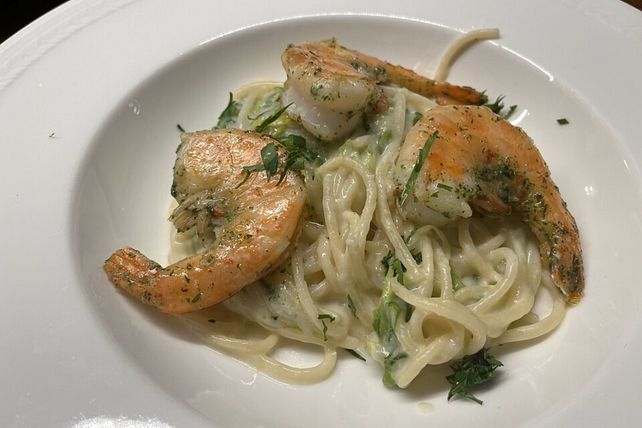 Lauch - Spaghetti mit Scampi und Zitronensauce von regenwurm567| Chefkoch