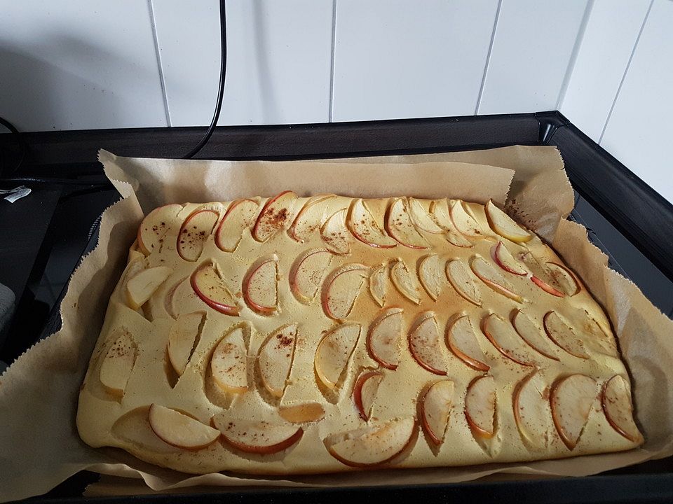 Apfelpfannkuchen vom Blech von zuckerschnautze | Chefkoch