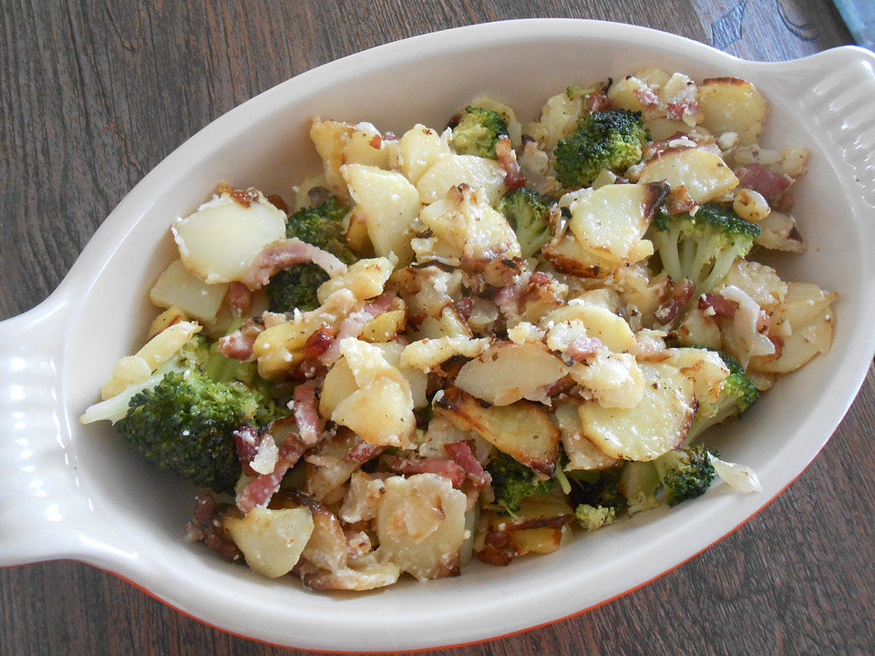 Brokkoli - Kartoffel - Auflauf mit Speck von baghira555 | Chefkoch