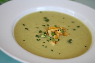 Erbsen - Sellerie - Suppe