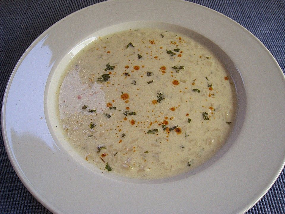 Türkische Joghurtsuppe von Sonja | Chefkoch