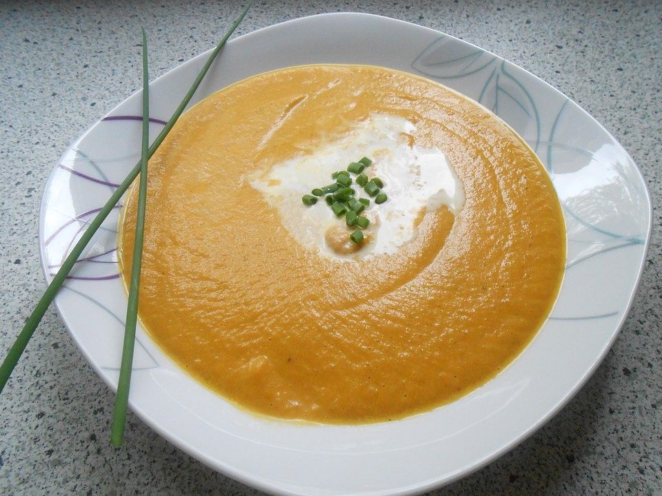 Karottensuppe mit Orangensaft und Meerrettich von Frechdachs_38| Chefkoch