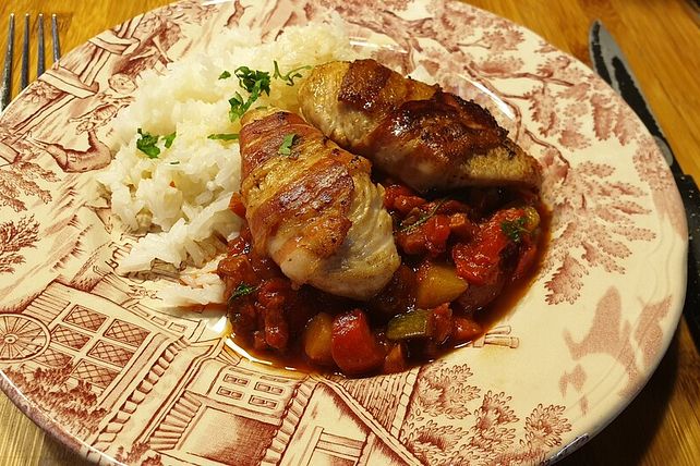 Hähnchenfilet im Schinkenmantel mit Paprika - Zucchini - Gemüse von ...