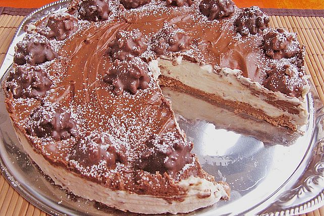 Frischkäsetorte mit Mandellikör - Pralinen von superbetti| Chefkoch