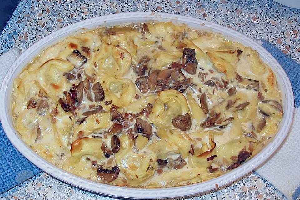 Tortellini aus dem Ofen Tortellini aus dem Ofen