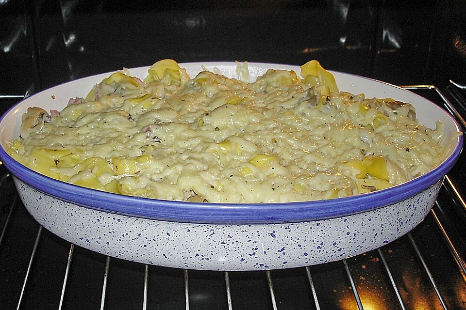 Tortellini aus dem Ofen Tortellini aus dem Ofen