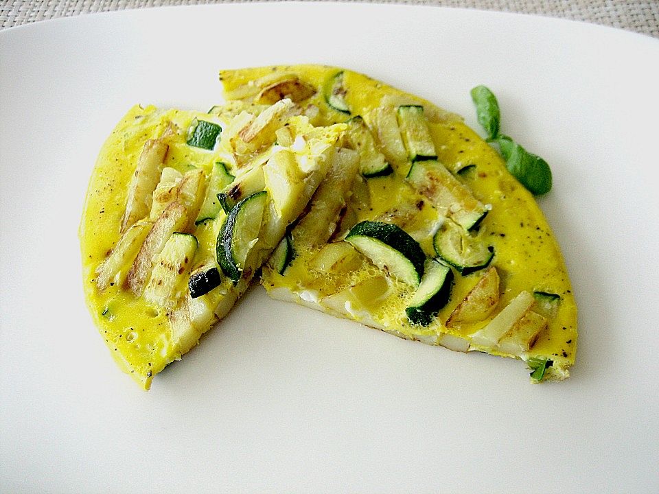 Tortilla mit Zucchini von Sivi| Chefkoch
