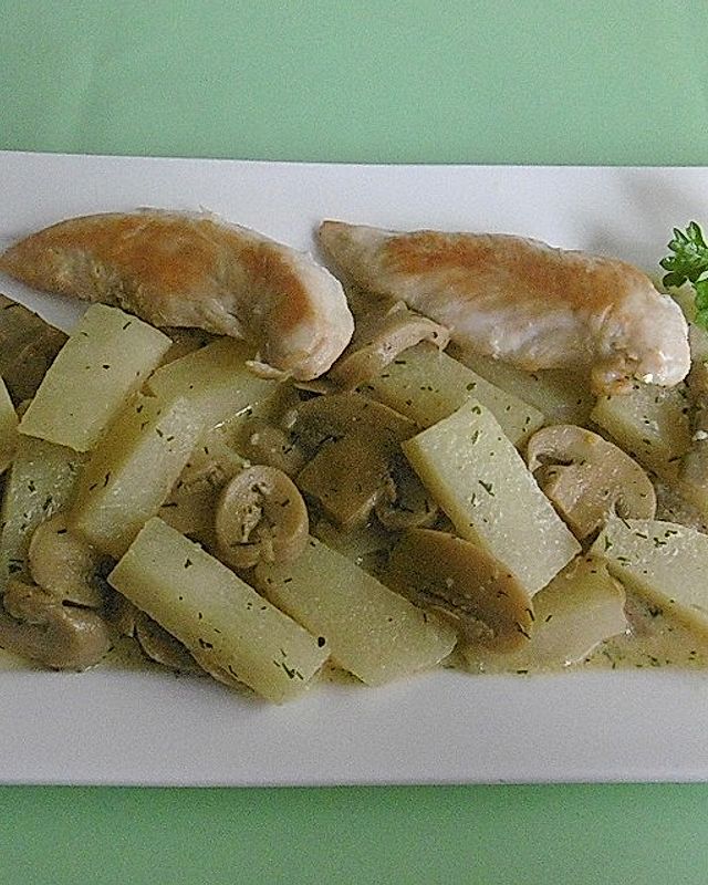 Kohlrabi mit Hähnchenbrust in Champignonsauce