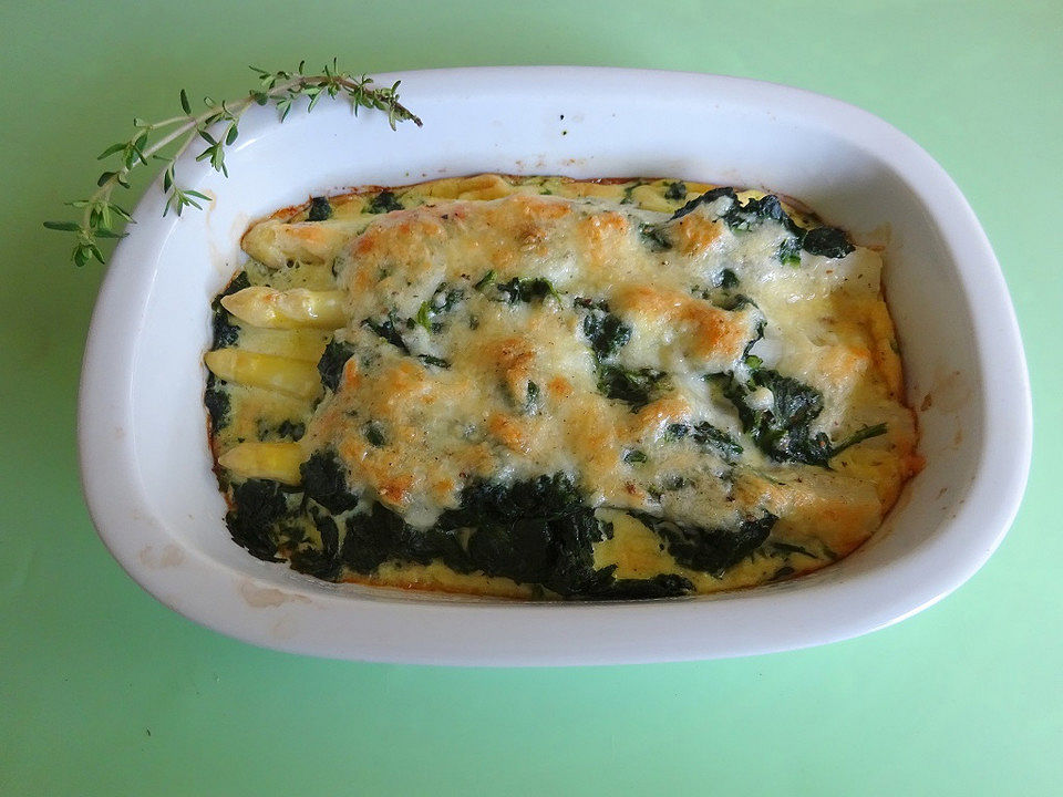 Spargel mit Spinat und Käse von Sonja| Chefkoch