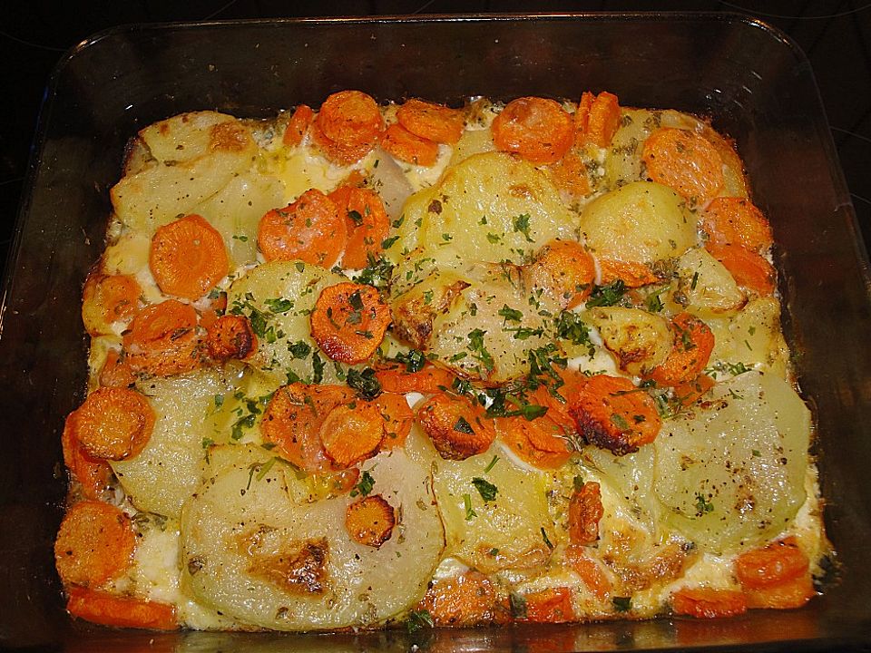Bunter Kartoffel - Gemüse - Auflauf von hase2281| Chefkoch