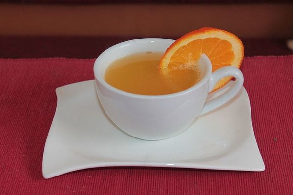 Frischer Ingwer - Orangen - Tee von Nicole-Ddorf | Chefkoch