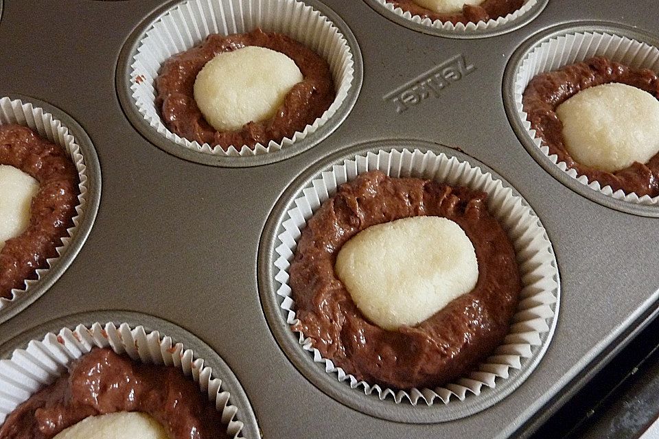 Schoko - Muffins mit Kokos - Herz