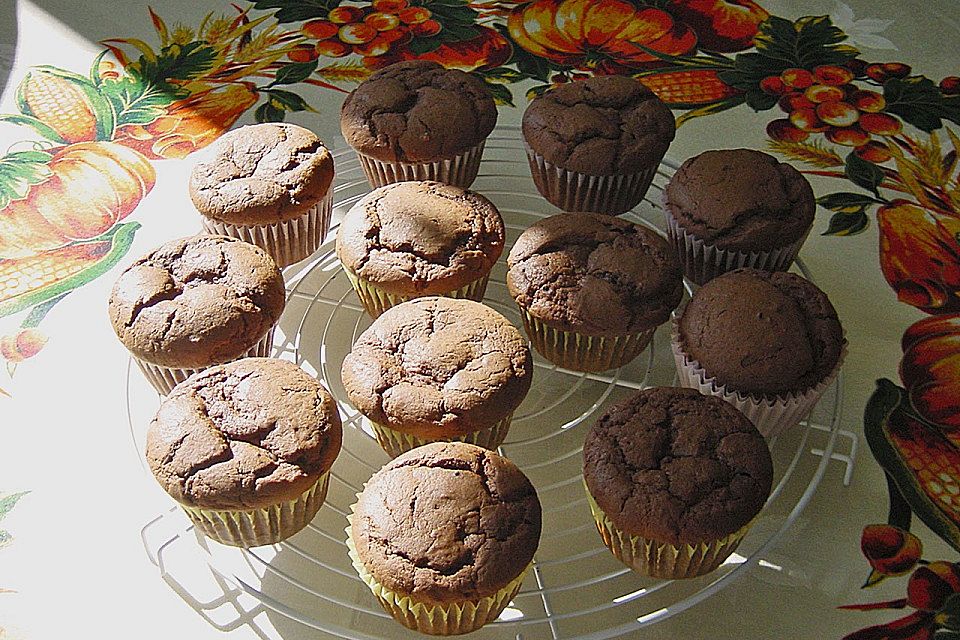 Schoko - Muffins mit Kokos - Herz