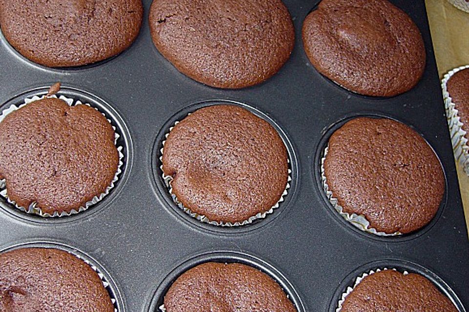 Schoko - Muffins mit Kokos - Herz