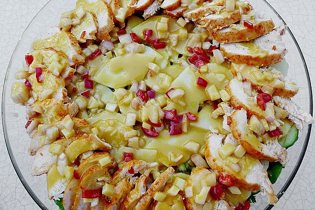 Hähnchensalat auf fruchtig - süß - scharfe Art von Corela1| Chefkoch Hähnchensalat auf fruchtig - süß - scharfe Art von Corela1| Chefkoch