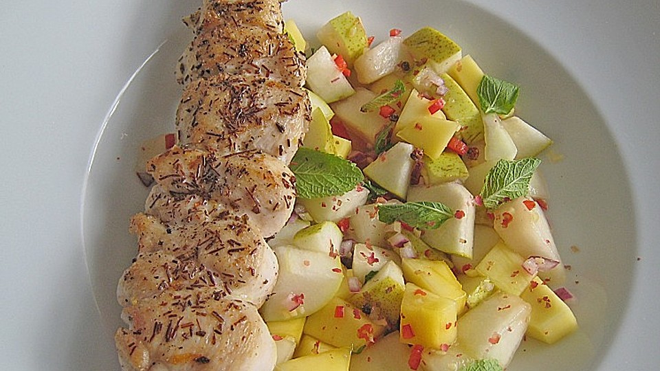 Hahnchenbrustfilets Auf Zitronengras Gespiesst Mit Pikant Gewurztem Obst Von Schrat Chefkoch 