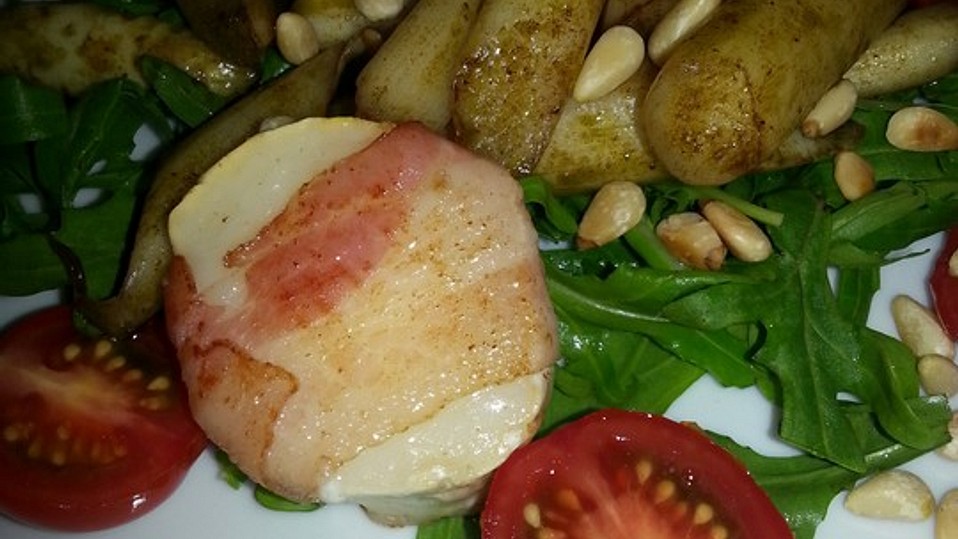 Salat mit gebratenem Spargel, Ziegenkäse, Rauke und Tomaten von monikap Salat mit gebratenem Spargel, Ziegenkäse, Rauke und Tomaten von monikap