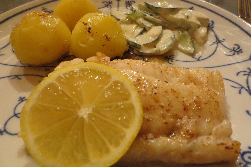 Fischfilets mit Zitronenbutter