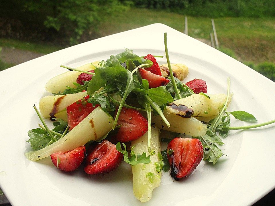 Rucola - Spargel - Erdbeer - Salat| Chefkoch