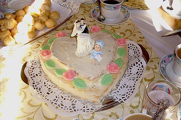 Pfirsich - Sahne - Torte
