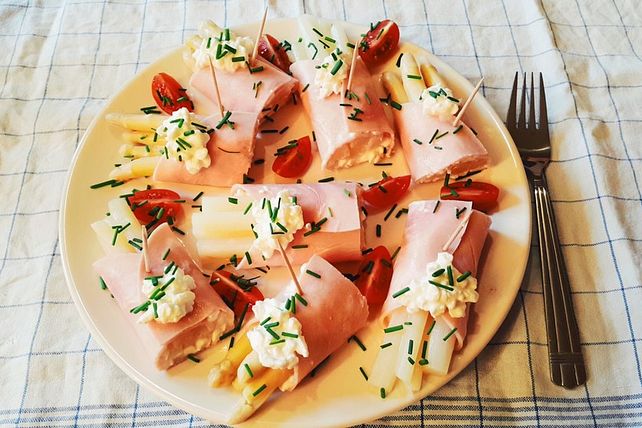 Spargelröllchen mit Schinken von moppeldiefischin| Chefkoch Spargelröllchen mit Schinken von moppeldiefischin| Chefkoch
