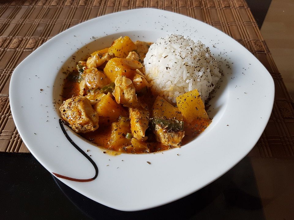 Hähnchen-Ananas-Curry mit Kokosmilch von ohoboho| Chefkoch