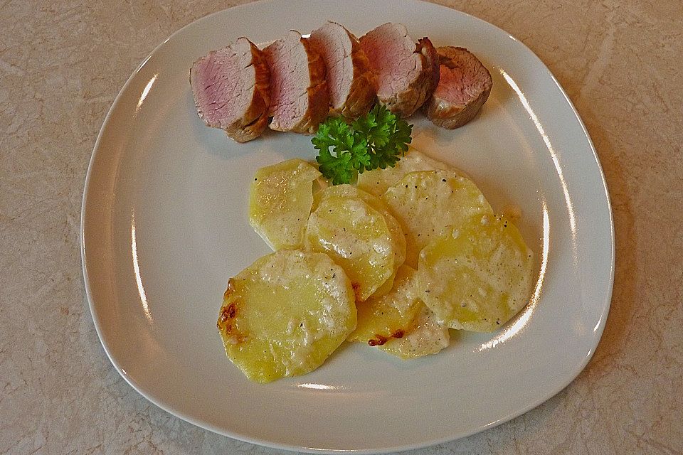 Lende mit Kartoffelgratin