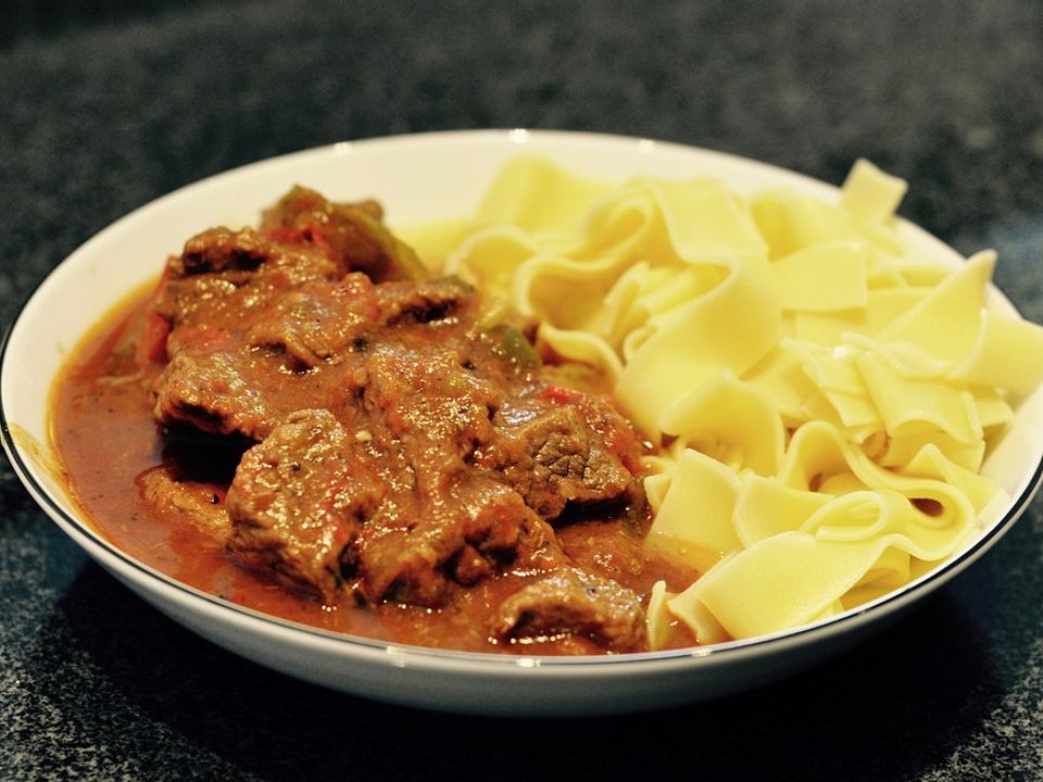 Gulasch sehr pikant von lockenfrosch| Chefkoch