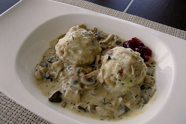 Semmelknödel mit Pilzragout von gotreg | Chefkoch