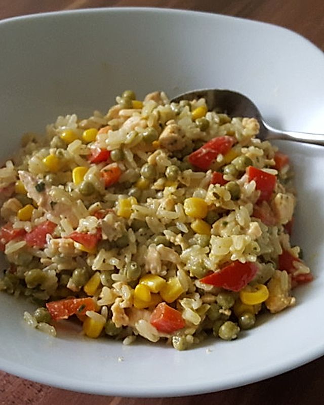 Gemüse - Reis - Pfanne mit Lachs