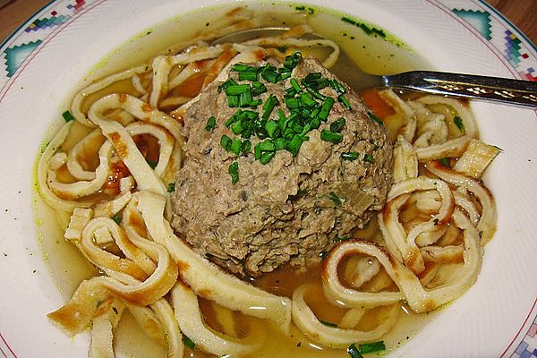 Leberknödel mit Suppenfleisch von ufaudie58 | Chefkoch