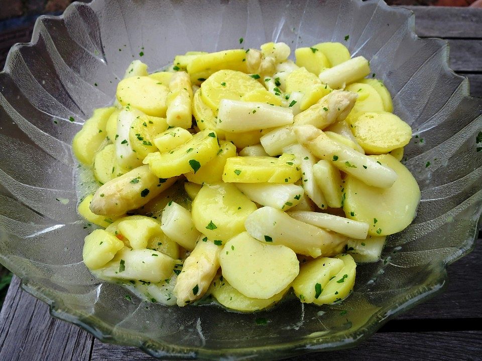 Spargel - Kartoffelsalat, sommerlich frisch - Kochen Gut | kochengut.de