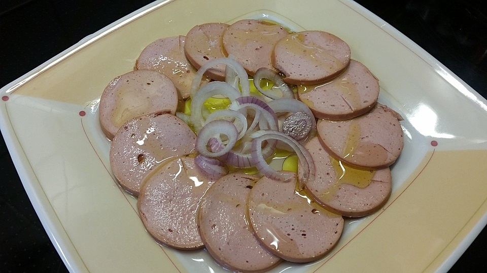Saurer Stadtwurst Salat Von Py Chan Chefkoch 