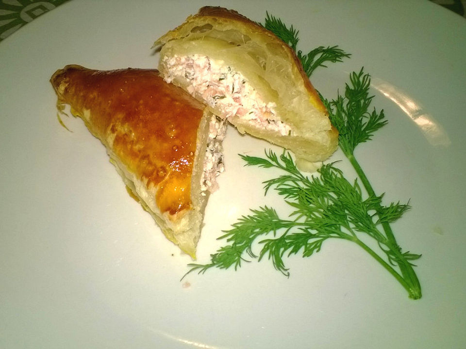 Blätterteigtaschen mit Lachs von Gisa| Chefkoch Blätterteigtaschen mit Lachs von Gisa| Chefkoch