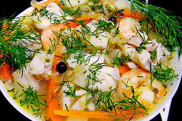 Fischsuppe mit Wurzelgemüse