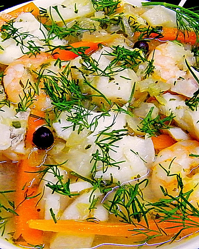 Fischsuppe mit Wurzelgemüse