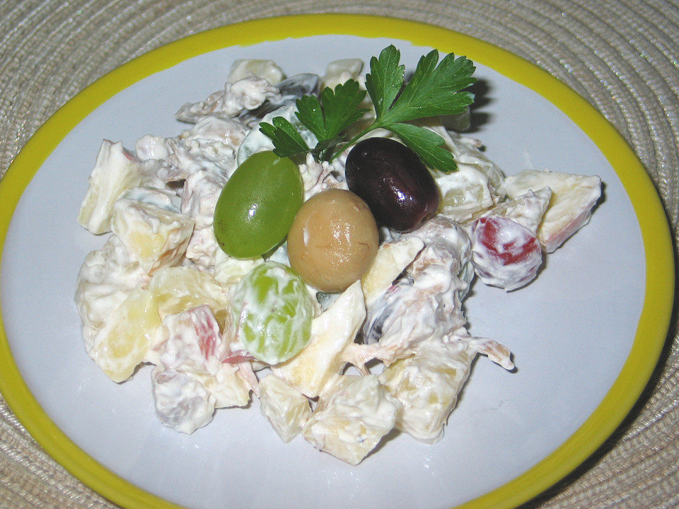 Geflügelsalat in Joghurtsauce von miguan| Chefkoch