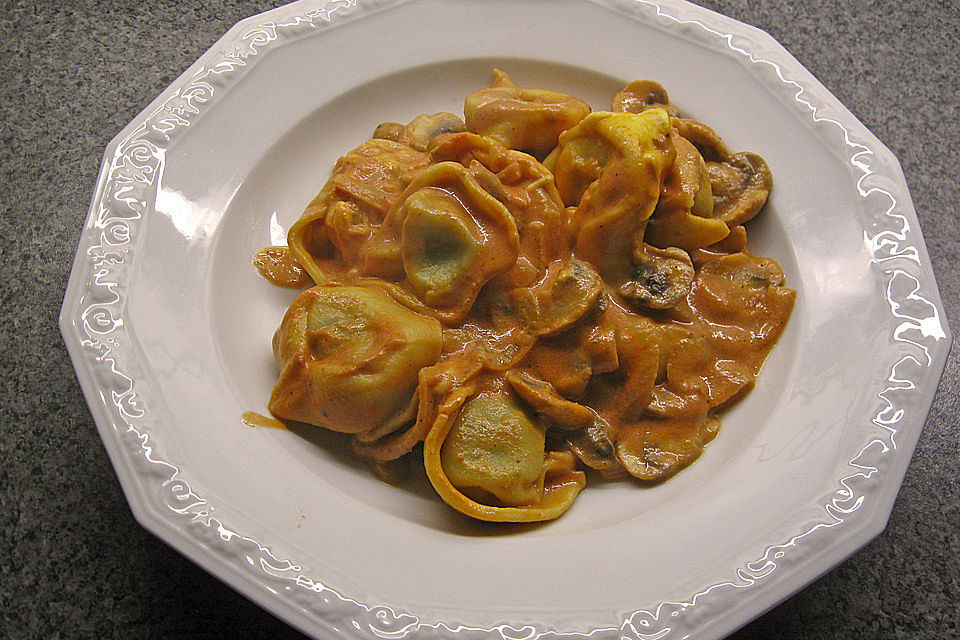 Tortellini-Auflauf à la Sanne