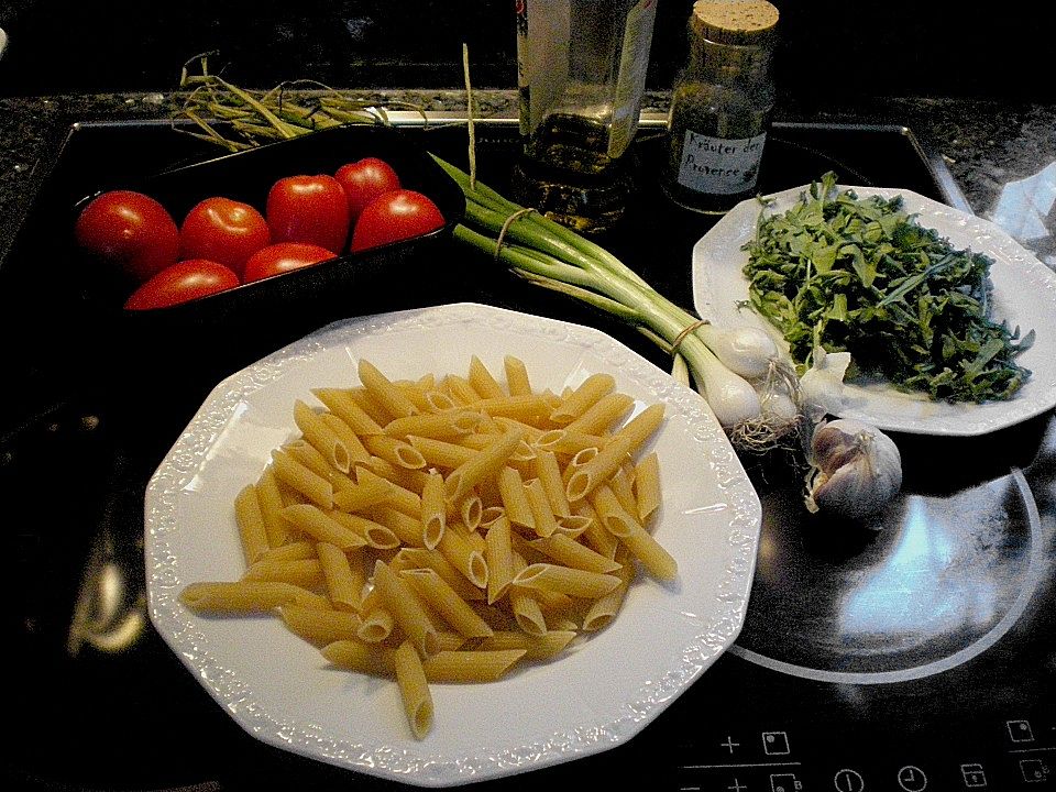 Penne mit Rucola und Tomaten| Chefkoch