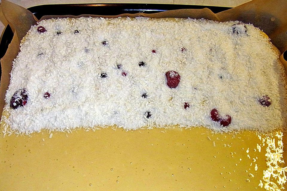 Buttermilch-Kokos-Kuchen