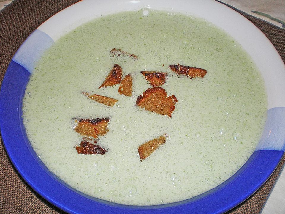 Bärlauch - Gurken - Süppchen von Rosine| Chefkoch