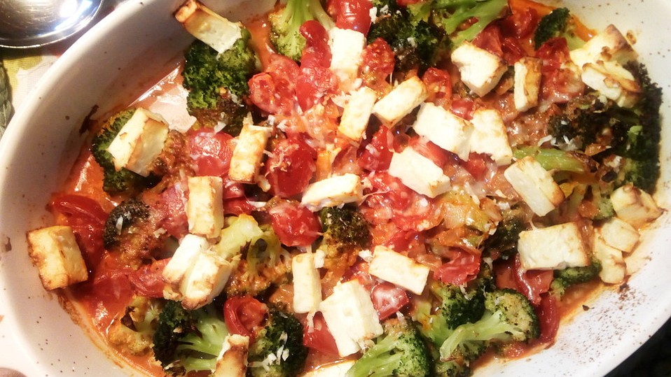 Brokkoligratin mit Schafskäse Brokkoligratin mit Schafskäse