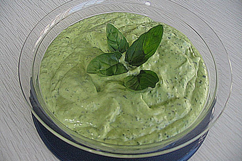 Avocado Basilikum Dip